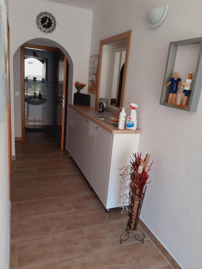 Apartment Luna Trogir Exterior photo